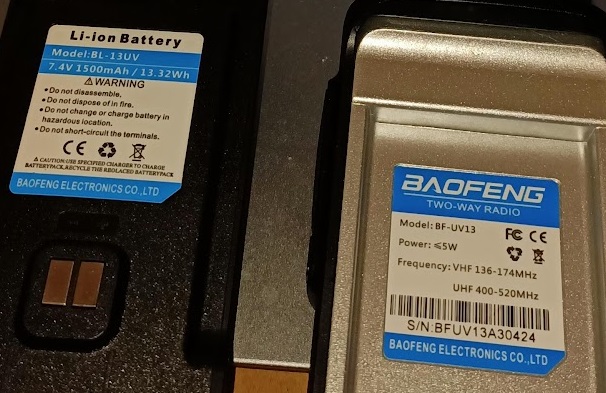 Baofang UV13R open showing stickers